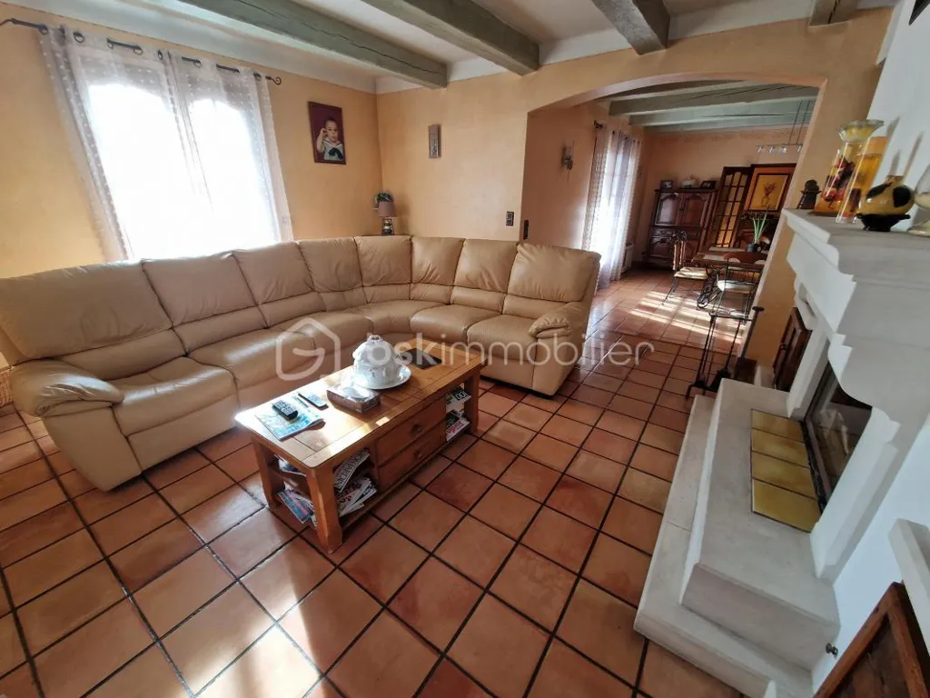 Séjour - Villa avec Piscine et Appartement Indépendant