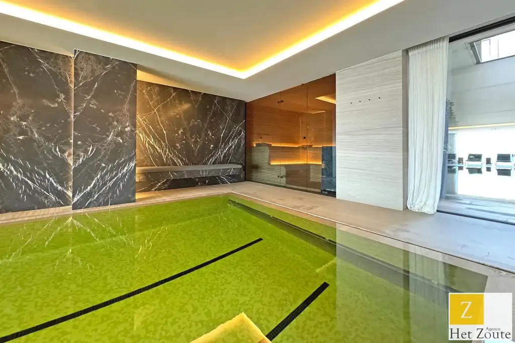 pool_area
