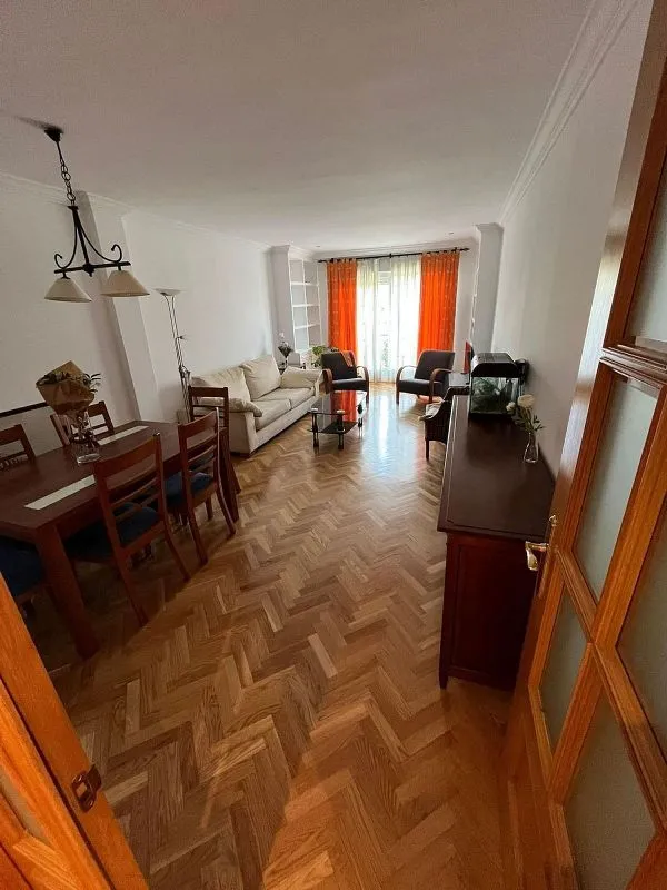 Söögituba - City Centre Flat with Pool in Villaviciosa de Odón