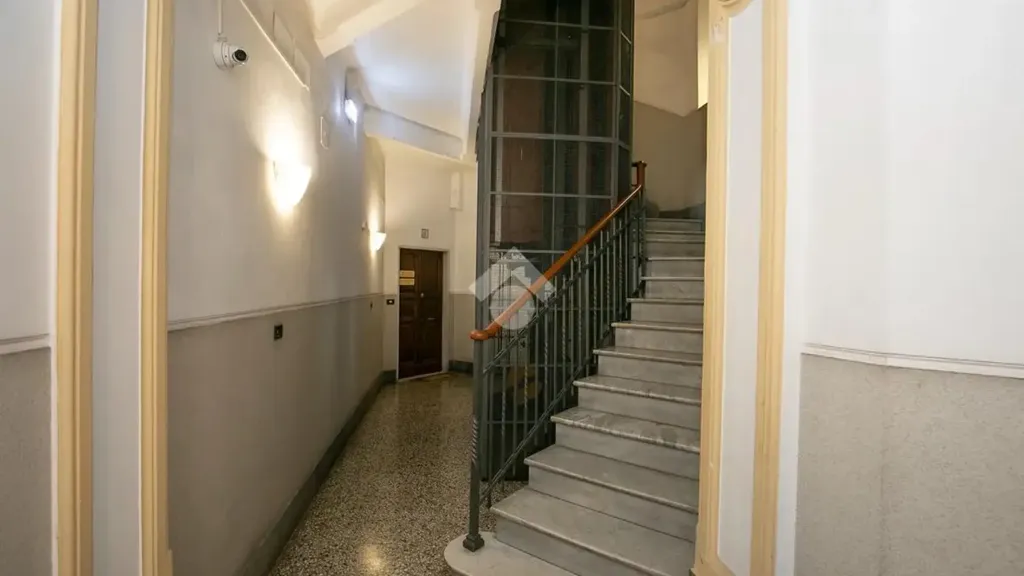 Pièces - Rustic-Style Apartment with Central Location in Genoa