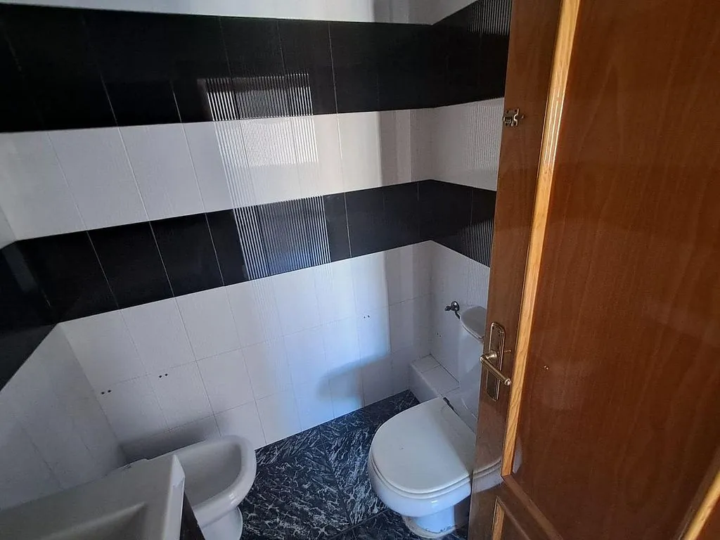 Salles de bain - 3-Bedroom Flat with Terrace in Puente Tocinos