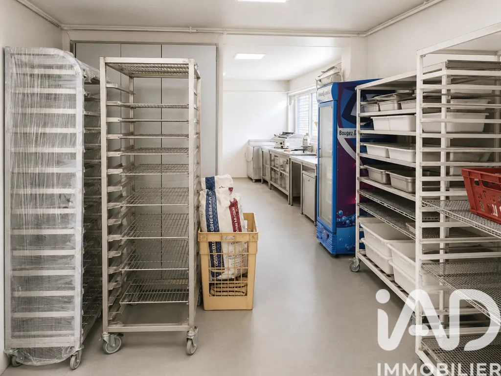 Buanderie - Fonds de Commerce Boulangerie/Pizzeria avec Logement à Besançon