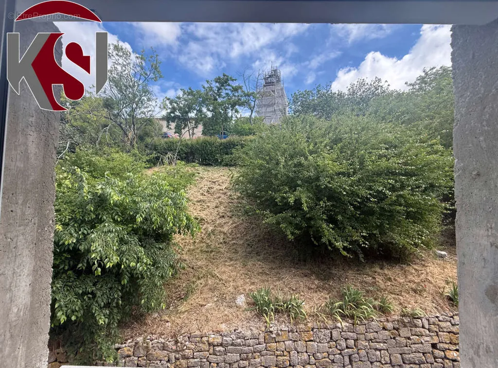 Aed - New Duplex Apartment in Rians