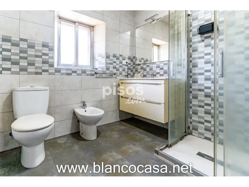Salles de bain - Maison 7 chambres à ES