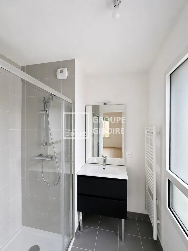 Vannitoad - Modern Flat with Balcony near Vannes Centre