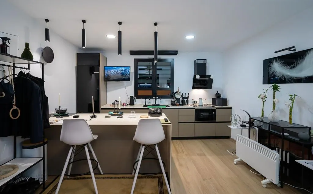 Cuisine - Luxury Villa with Pool in Torremolinos