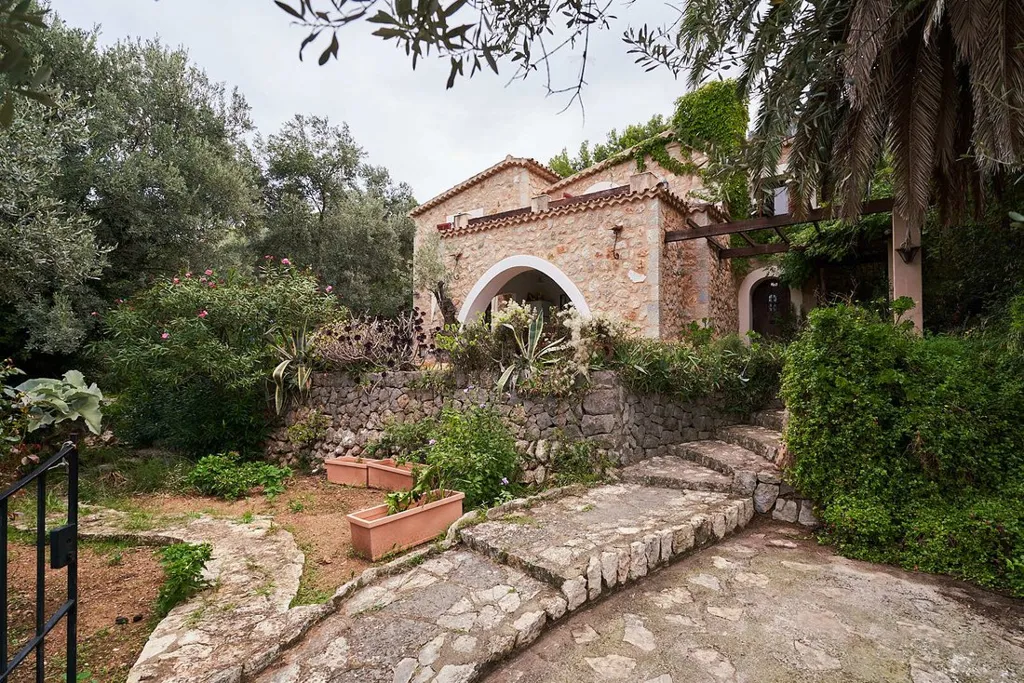 Exterior - Renovated Villa with Sea View near Deiá