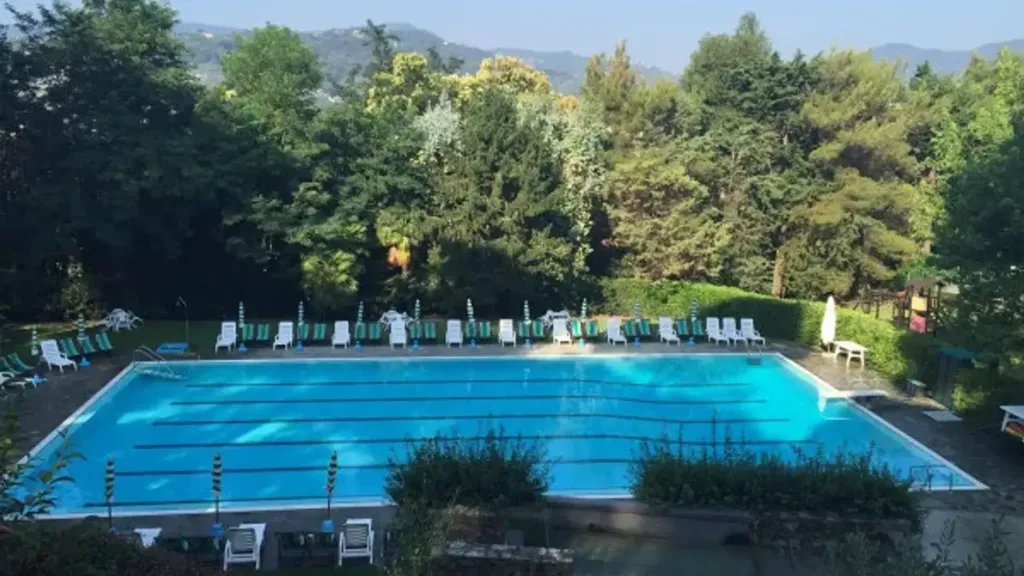 Piscina - Ristrutturato Bilocale with Pool in Rapallo