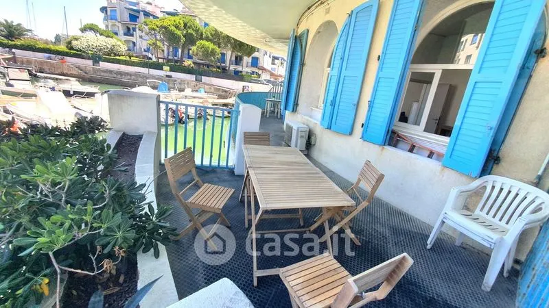 Terrass - Seafront Bilocale with Terrace in Misano Adriatico