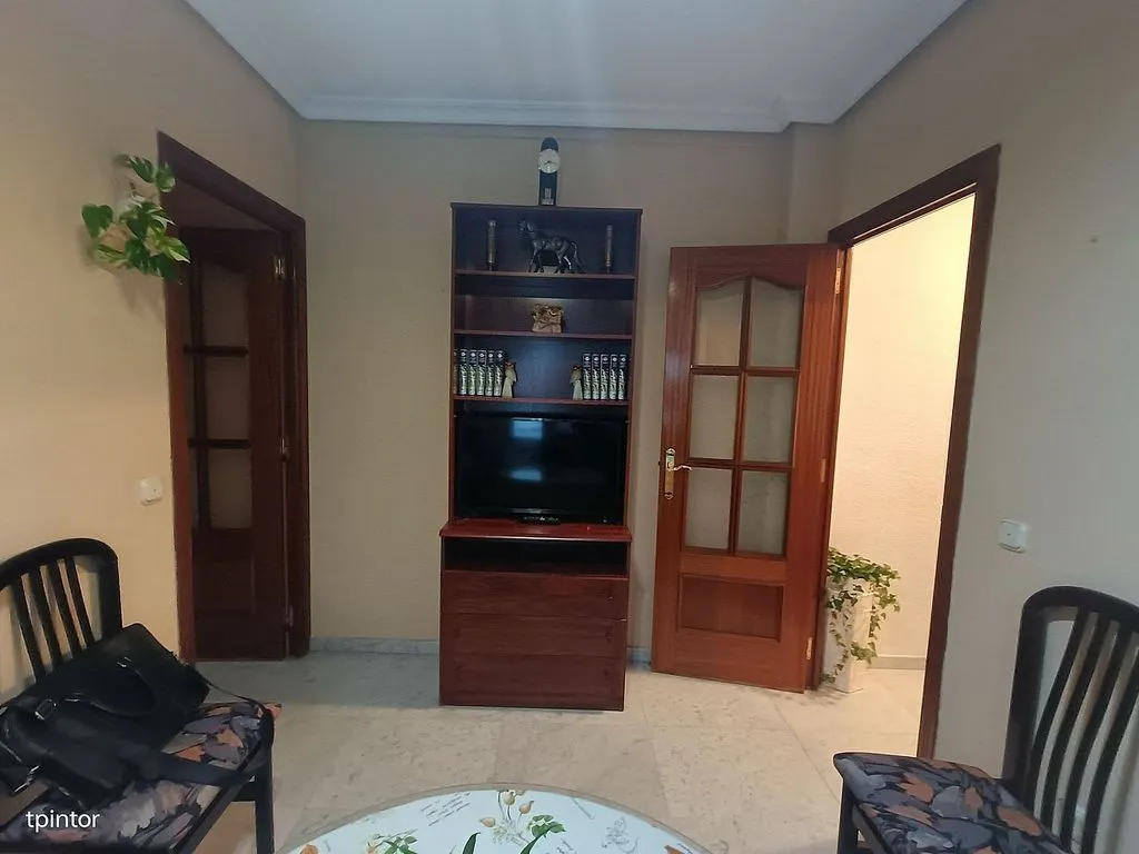 Elutuba - Furnished Flat with Terrace in Cáceres Centre