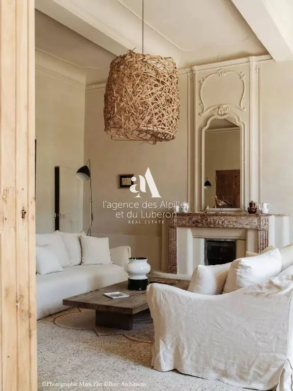 Elutuba - Luxury Farmhouse with Pool in Eyragues