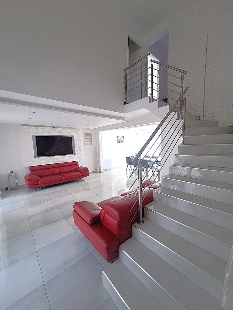 Séjour - Maison Moderne avec Jardin à Maisons Alfort