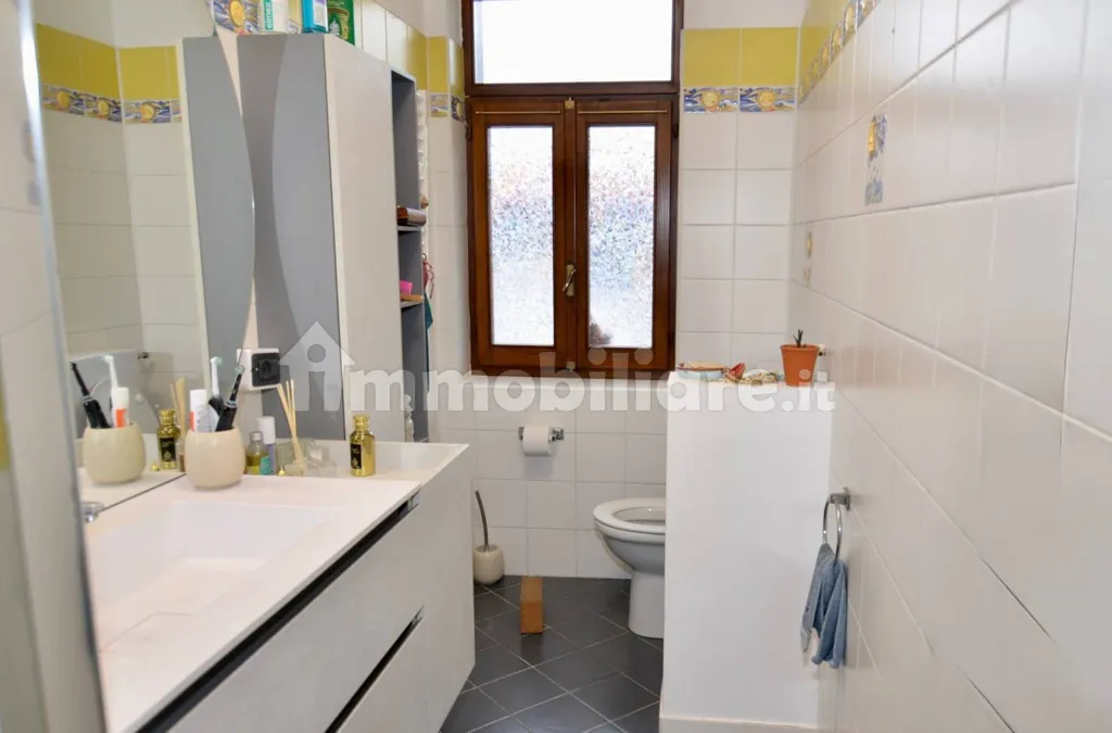 Vannitoad - Terraced House with Private Terrace in Levone