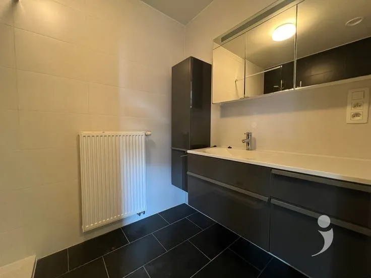 Flat with Park View in Herent