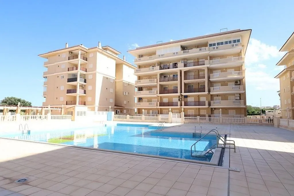 Piscine - Apartment with Pool and Terrace in La Mata