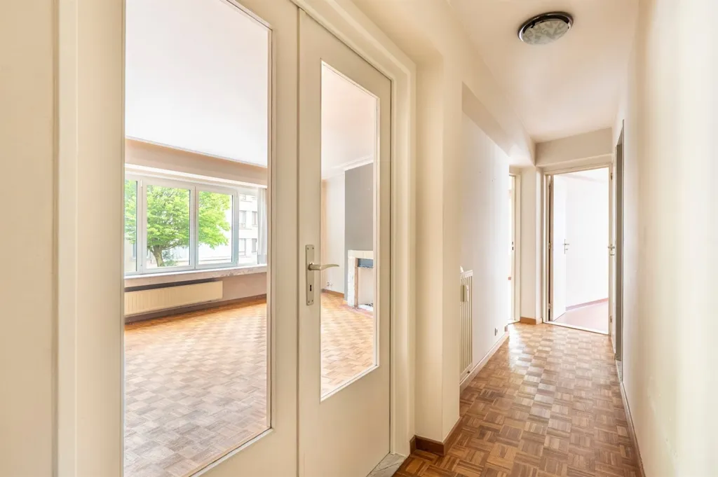 Entrée - Appartement à Rénover avec 2 Chambres à Borgerhout