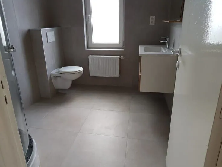 Bathrooms - House with Garden in Monceau-sur-Sambre