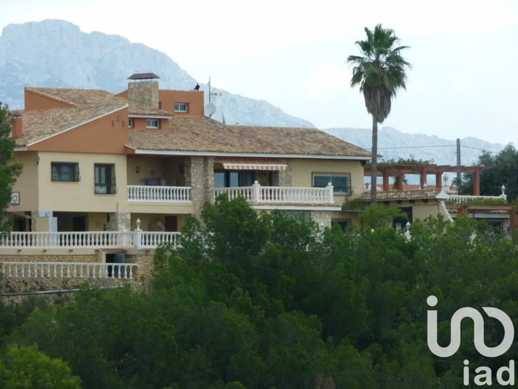 Exterior - Luxury Villa with Panoramic Views in La Nucía