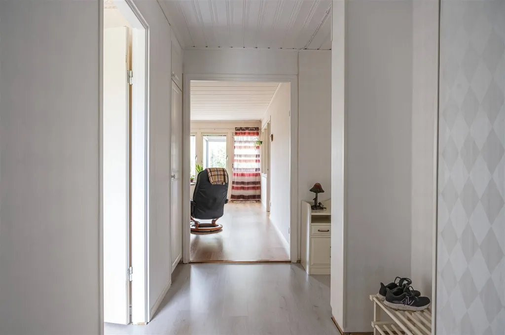 Hallway - Terraced House with Balcony in Kvänum