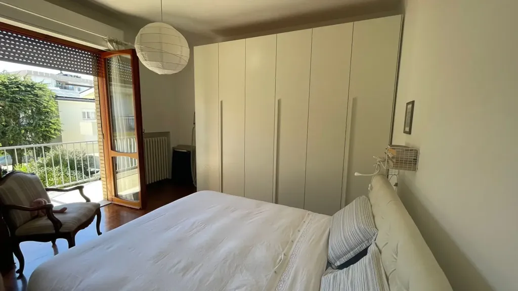 Appartement 6 pièces à IT