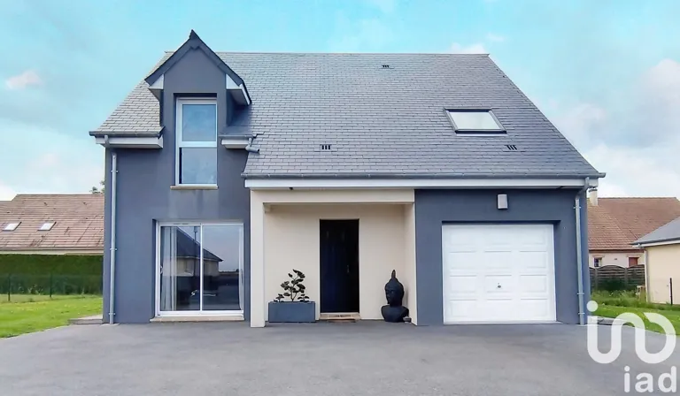 Detached House with Garden in Menneval