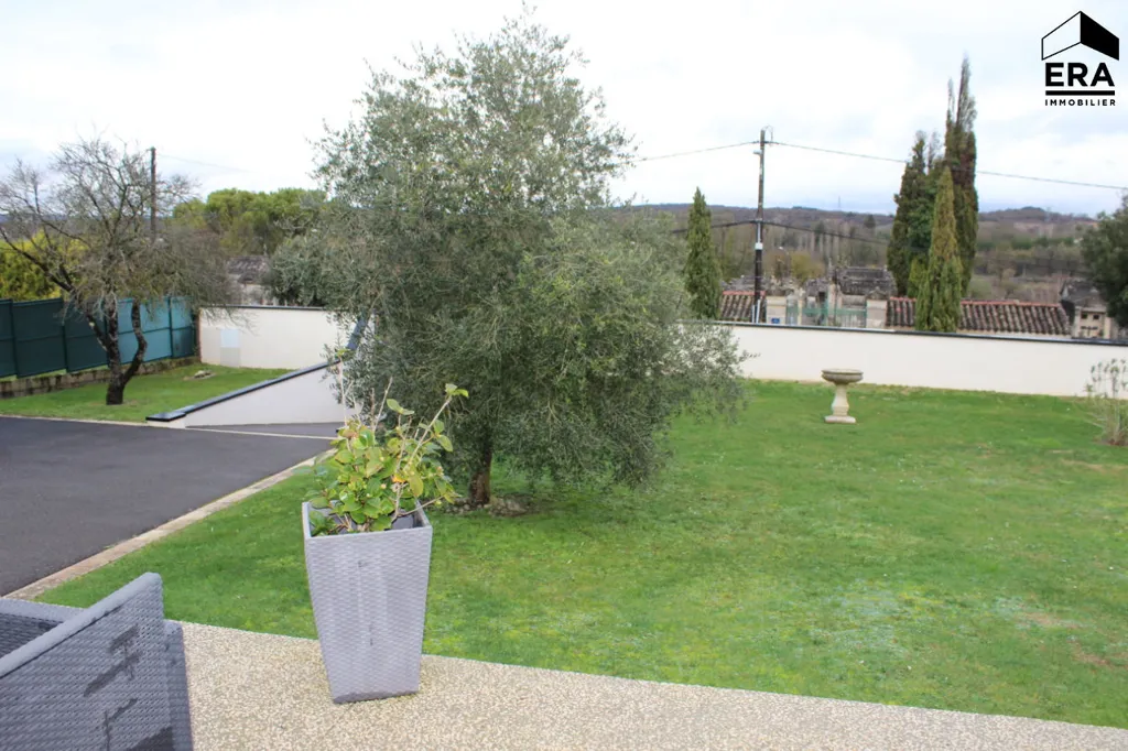 Jardin - Maison avec Piscine à La Couronne