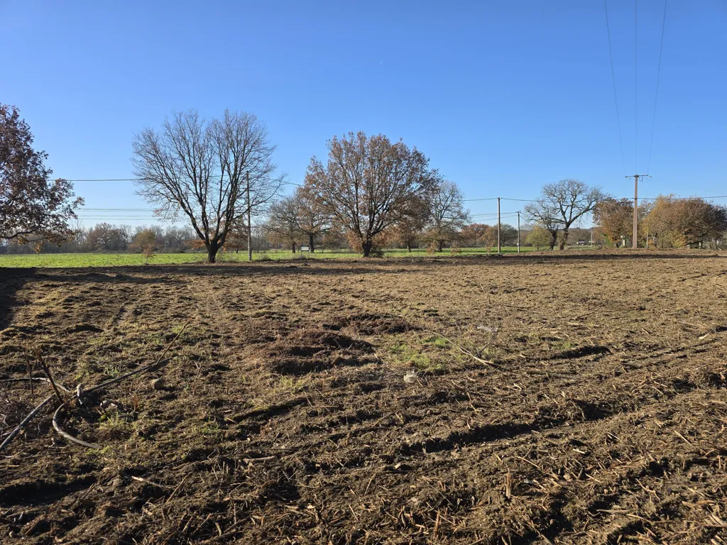 Aed - Constructible Plot in Camboûnêt-sur-le-Sor