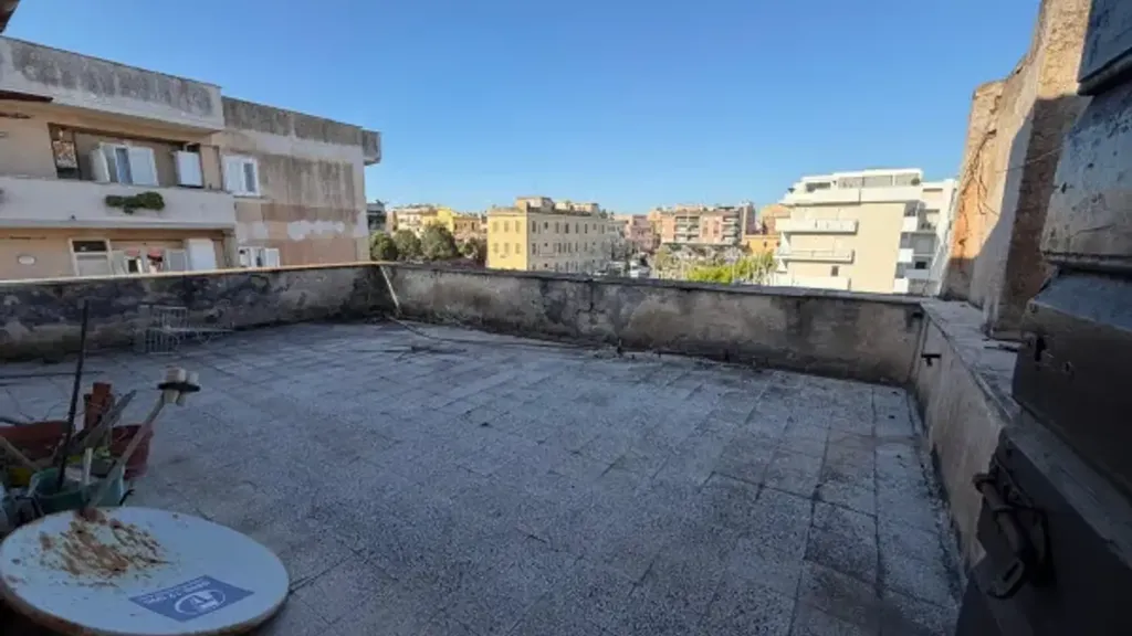 Balcone - Attico with Terrace in Nettuno