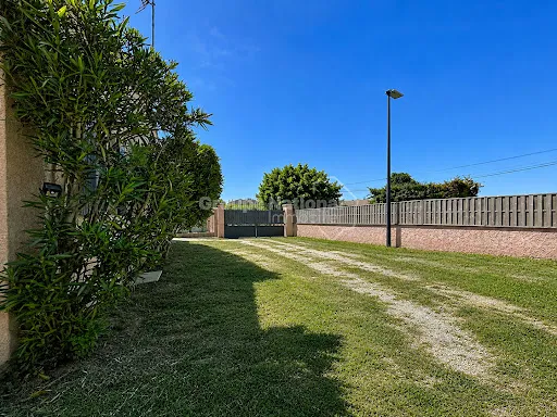 Välivaade - Luxury House with Pool in Châteaurenard
