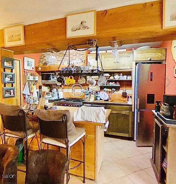 Cuisine - Maison de village en pierre au cœur du Haut Verdon