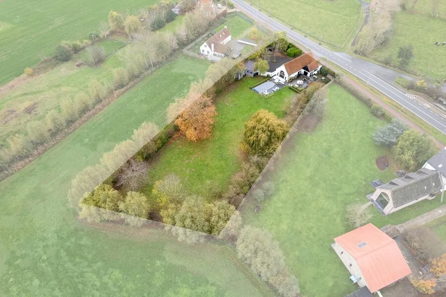 Vue aérienne - Maison Rurale avec Piscine dans un Paysage de Polder à Dudzele