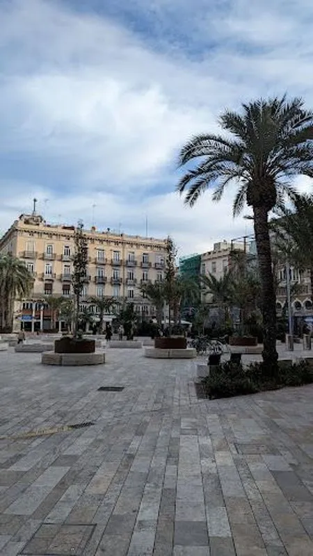 Furnished Flat with Balcony in La Xerea, Valencia