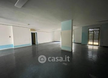 Rooms - Auctioned Workshop with Private Courtyard in Nuoro