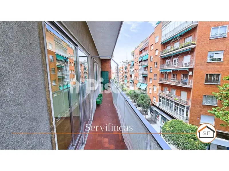Balcone - Apartment with Terrace in Retiro