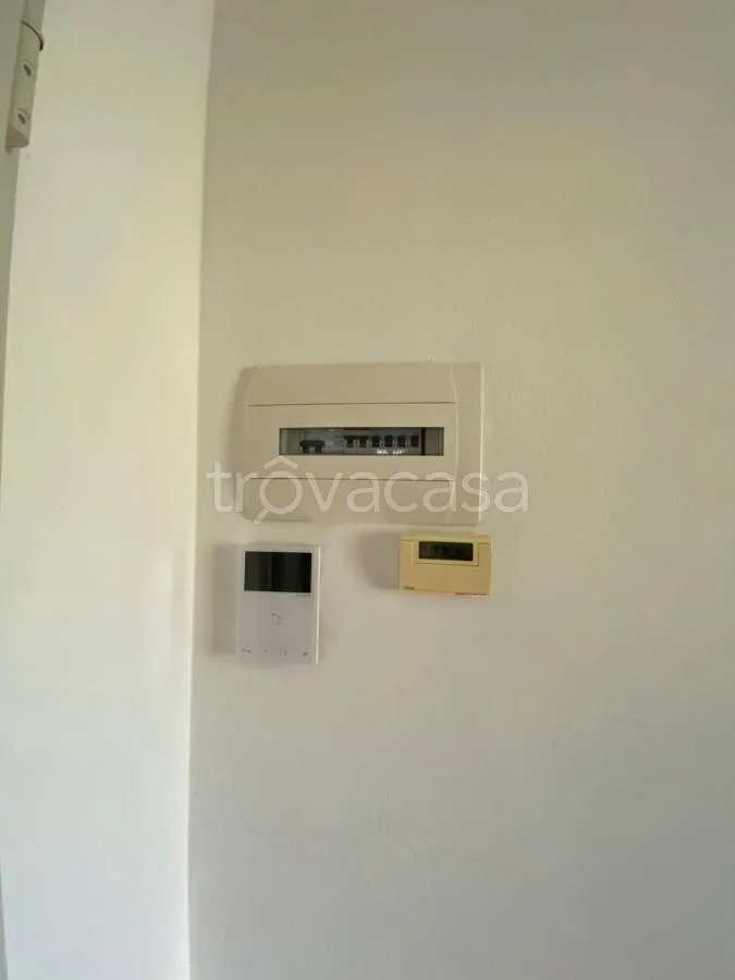Entrée - Rustic-Style Flat with Caminetto in Modena