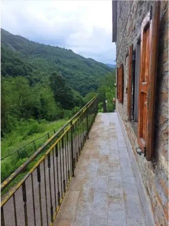 Rõdu - Casale with Loggia in Firenzuola