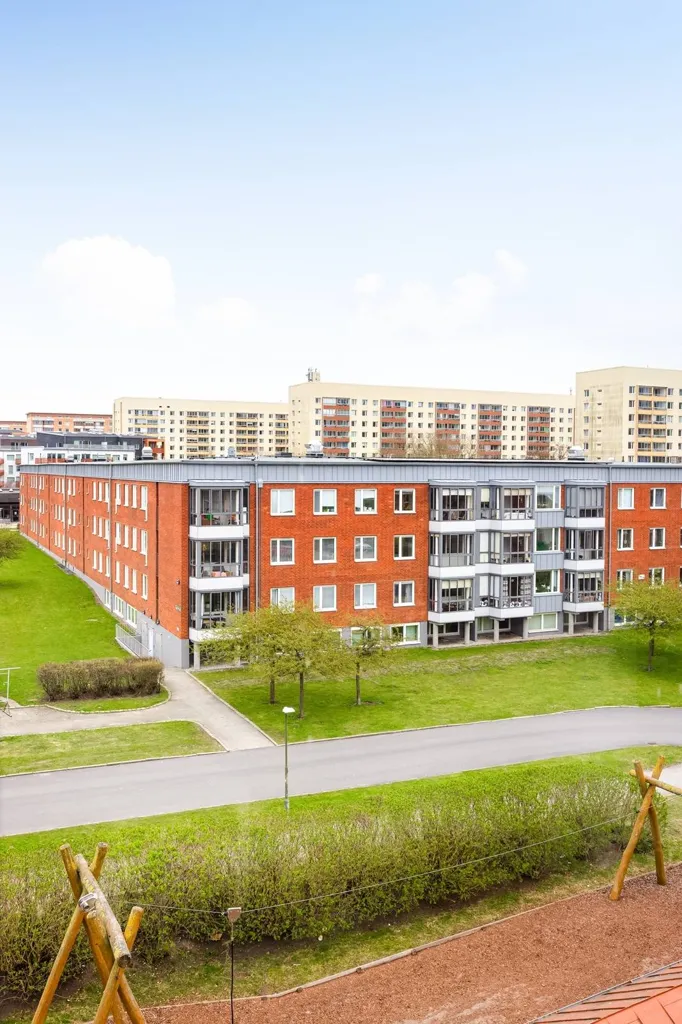 Välivaade - Apartment with South-Facing Balcony in Lund