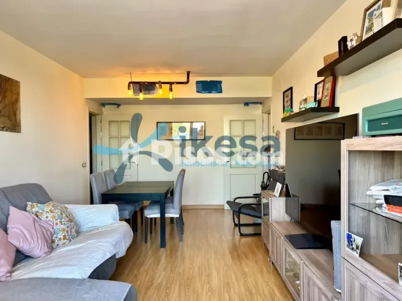 Elutuba - Apartment with Pool in Valparaíso Urbanisation