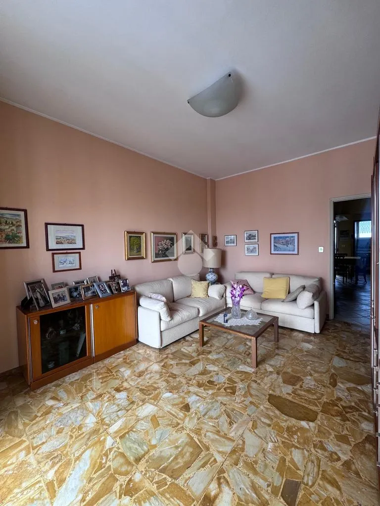 Séjour - Top-Floor Apartment with Panoramic View in Rivoli