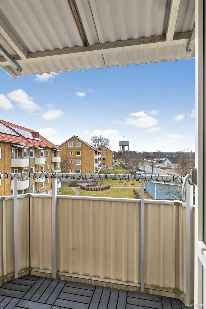 Rõdu - Two-Bedroom Flat with Balcony in Vänersborg