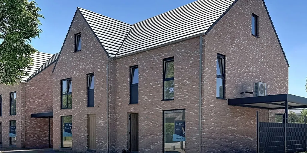 Esterno - Corner Semi-Detached New Build in Mol
