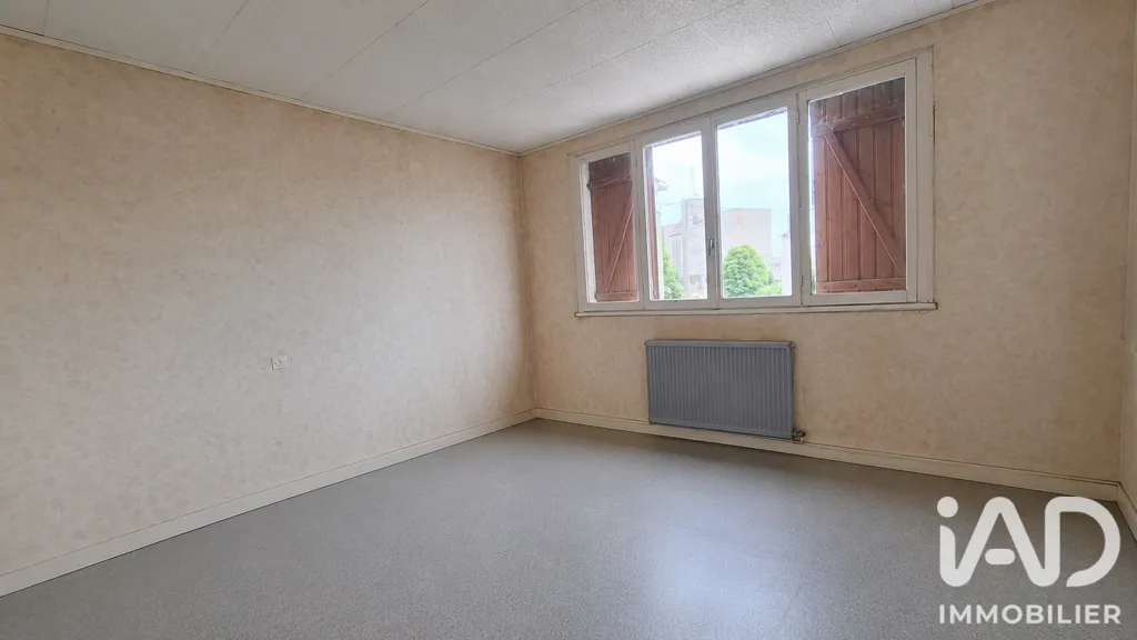 Stanze - Renovatable Semi-detached House with Garden in Conches-en-Ouche