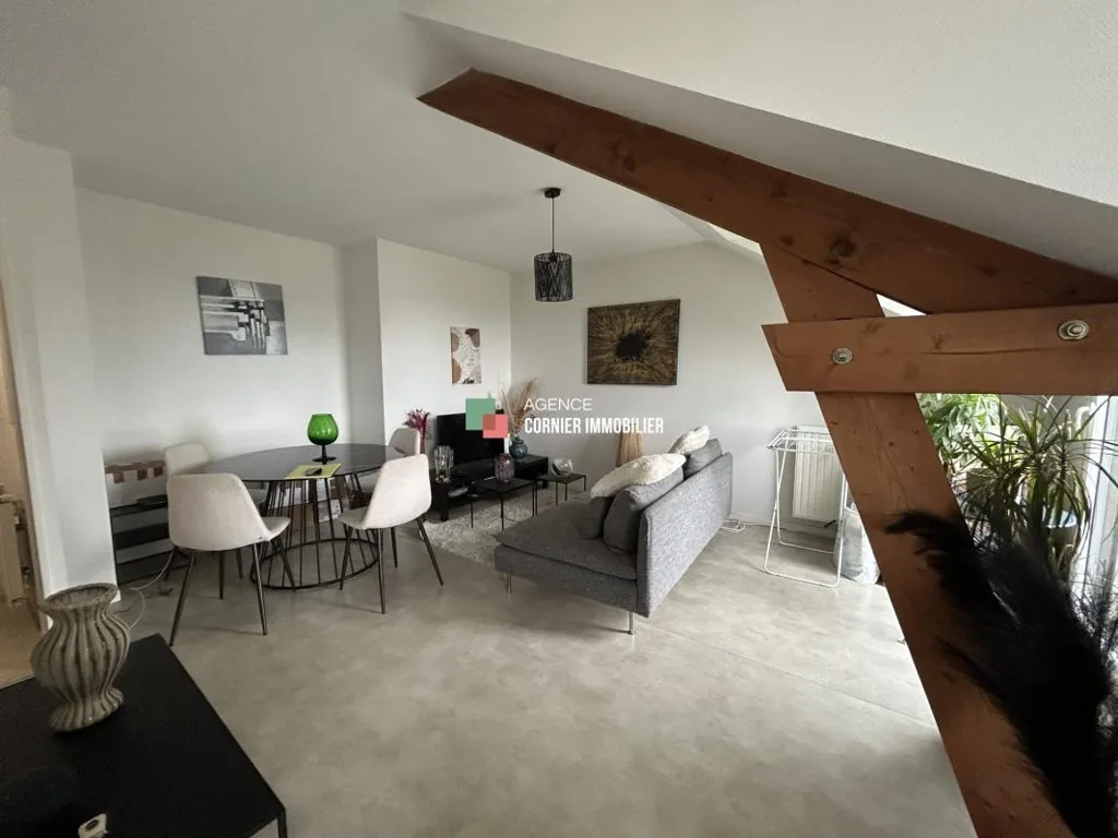 Séjour - Appartement T2 avec Balcon Sud à Châteaubourg