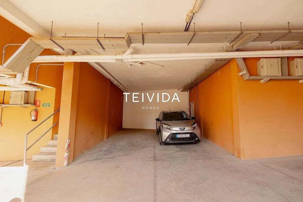 Garage - Apartment with Terrace in Santa Clara