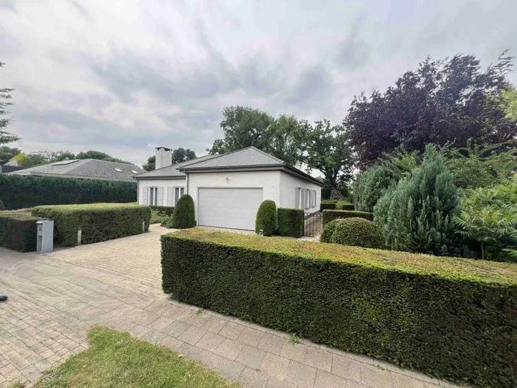 Extérieur - Villa Énergétique avec Jardin à Kalmthout