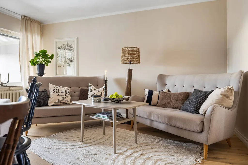 Séjour - Renovated Apartment with Balcony in Ystad