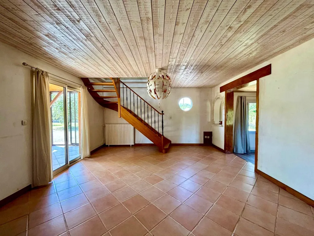 Elutuba - Character House with Barn in Les Ormes