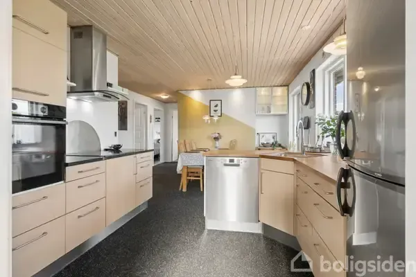 Cuisine - Modernised Villa with Garden in Bording