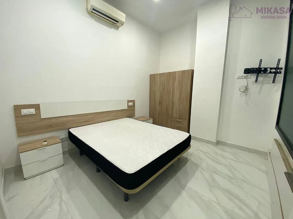 Magamistoad - Ample Garden Flat in Móstoles