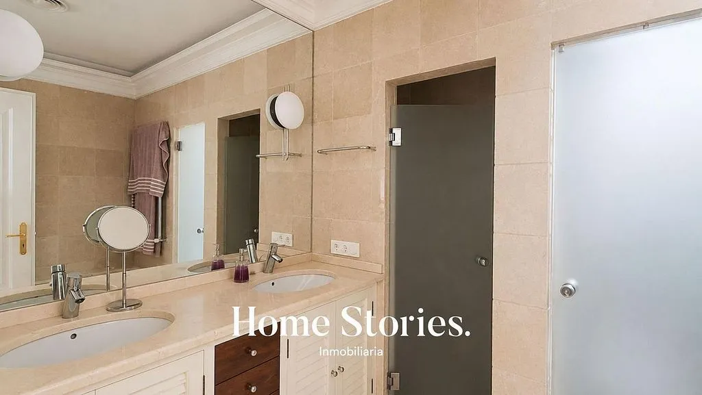 Vannitoad - Furnished Flat with Balcony in Valencia